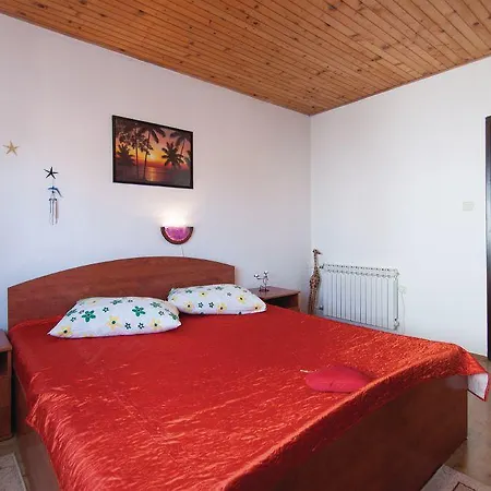 Holiday Home And Apartment Dubravka *