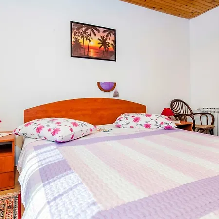 Holiday Home And Apartment Dubravka Rovinj