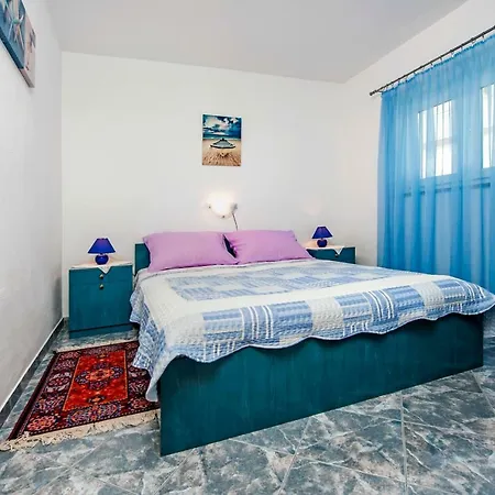 Apartment And Holiday Dubravka