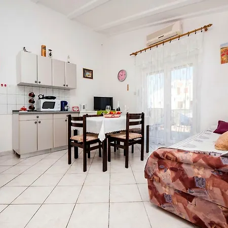 Apartment And Holiday Dubravka Rovinj